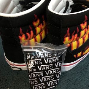 Men’s Vans X Thrasher size 10. Very gently used